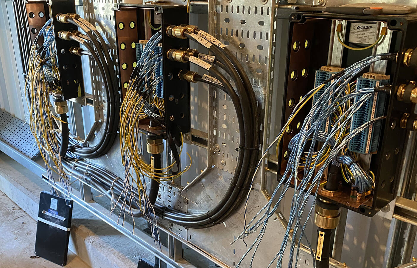 Comprehensive turnkey solutions